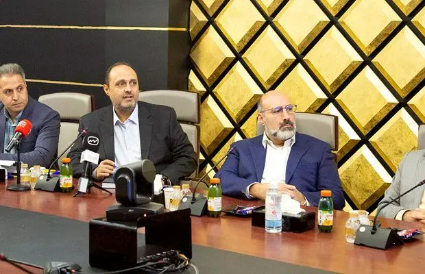 «توسعه معادن کرومیت کاوندگان بنا» امروز در فرابورس معرفی شد

