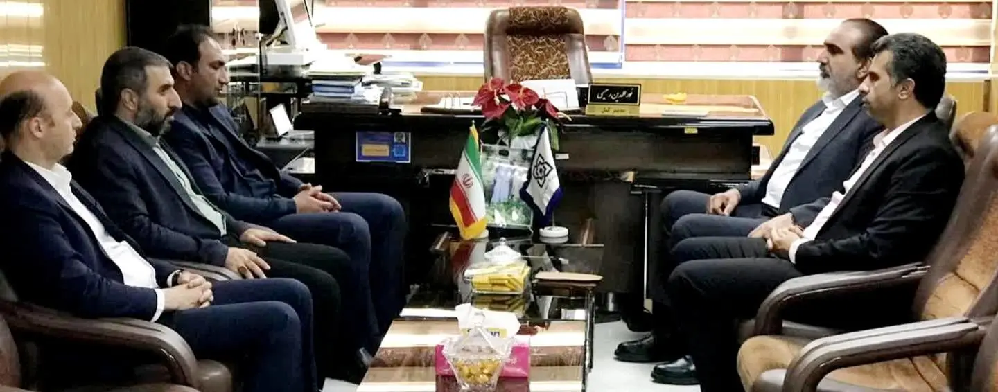 نشست مشترک بنیاد شهید و امور ایثارگران ،  بیمه دی  و اداره کل خدمات درمانی استان ایلام
