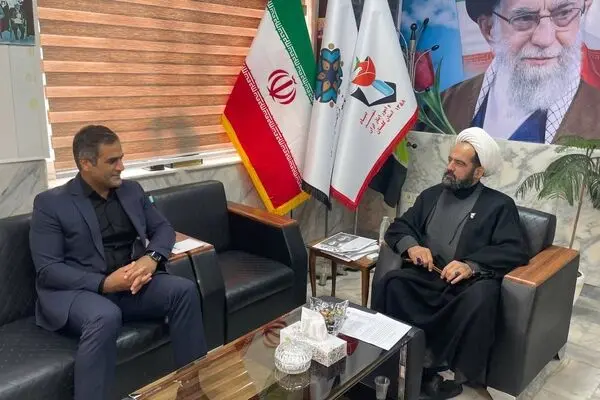 بررسی انجام تعهدات  و خدمات بیمه ای دی در گلستان 