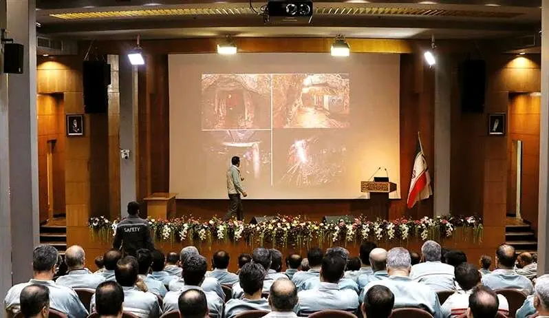 برگزاری هشتمین نشست کمیته حفاظت فنی و بهداشت کار شرکت فولاد مبارکه

