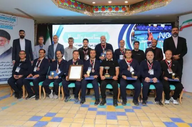 پتروشیمی بندرامام قهرمان المپیاد ورزشی کارکنان ۴۵ سال و بالاتر گروه صنایع خلیح فارس
