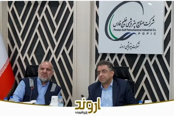 بازدید معاون مدیرعامل هلدینگ خلیج فارس و هیات همراه از پروژه های شرکت پتروشیمی اروند

