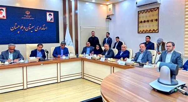 سفر سرپرست بانک کشاورزی در معیت وزیر اقتصاد به استان سیستان و بلوچستان
