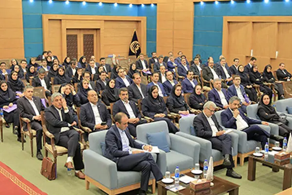 مشتریان خرد به اندازه مشتریان بزرگ اهمیت دارند
