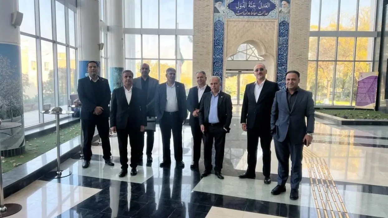 برگزاری همایش جامع “معرفی بسته خدمات بانکی، تسهیلاتی و اعتباری این بانک”
