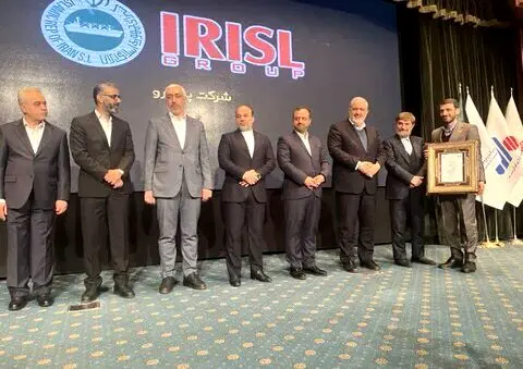 فولادمبارکه دومین شرکت برتر ایران در زمینه سودآوری و ارزش افزوده شد
