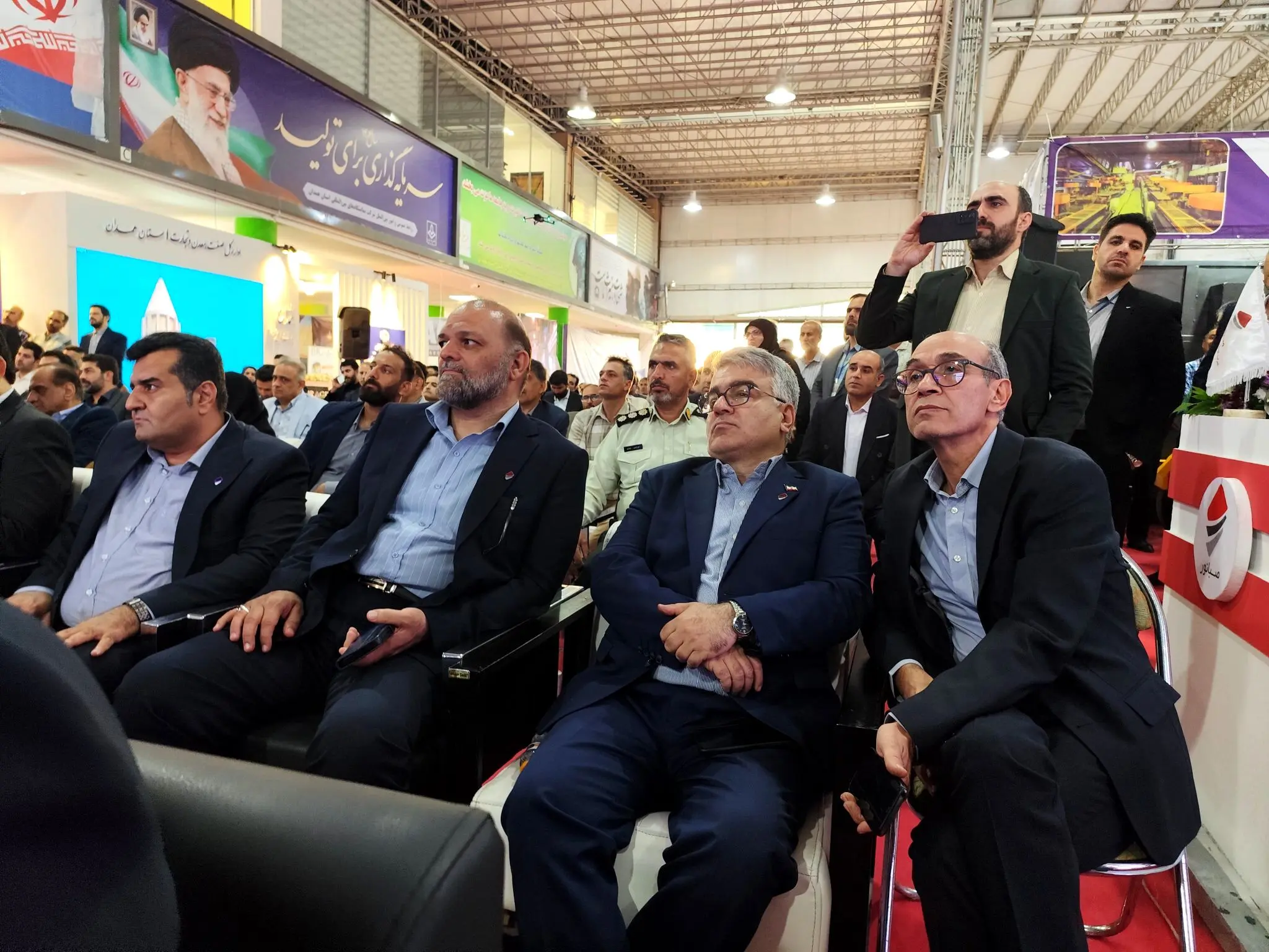 حضور مدیرعامل صبانور در افتتاحیه نخستین نمایشگاه معدن غرب کشور در همدان
