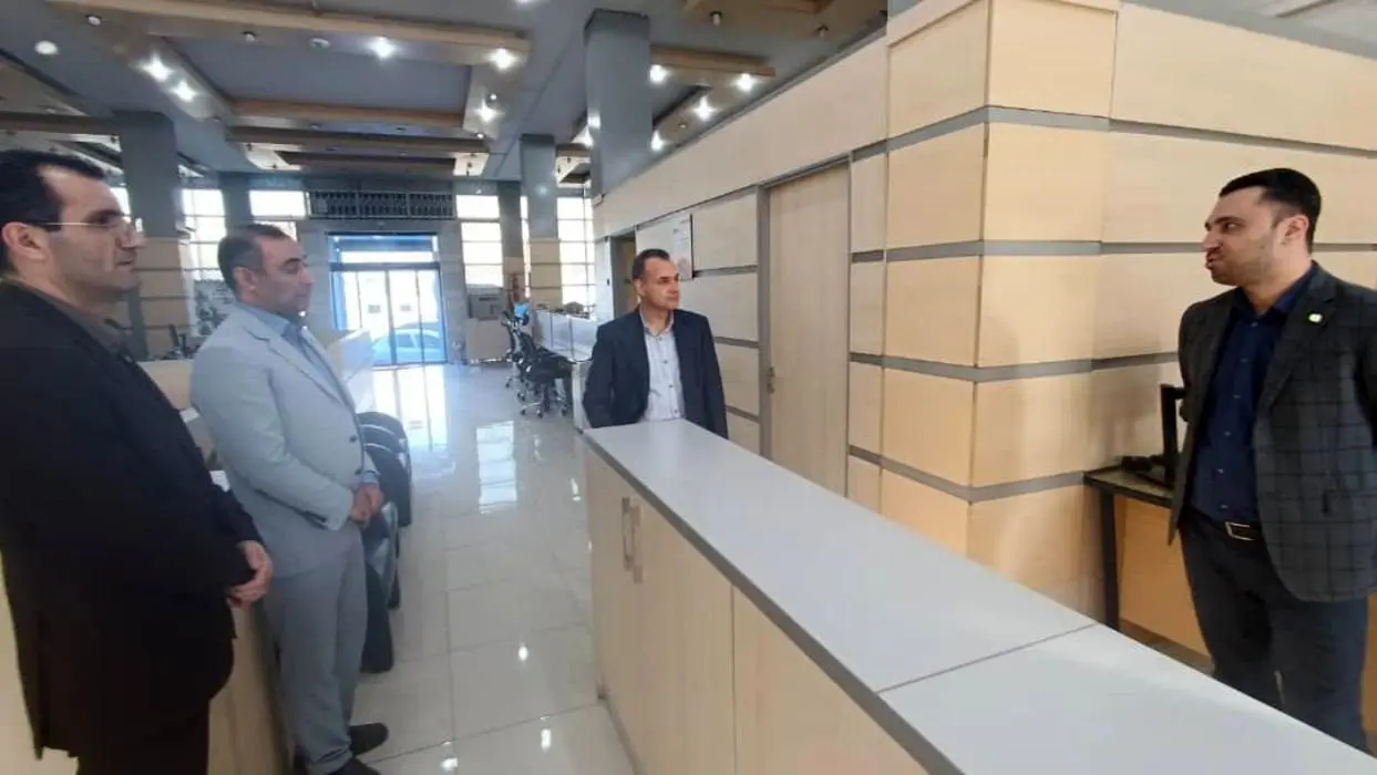 بازدید رئیس هیئت مدیره بانک صنعت و معدن از مدیریت استان سمنان
