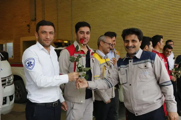 بازدید مدیر ارشد مجتمع و مدیران واحدها از مجتمع و تبریک عید نیمه شعبان و روز مهندس در شرکت پتروشیمی لردگان
