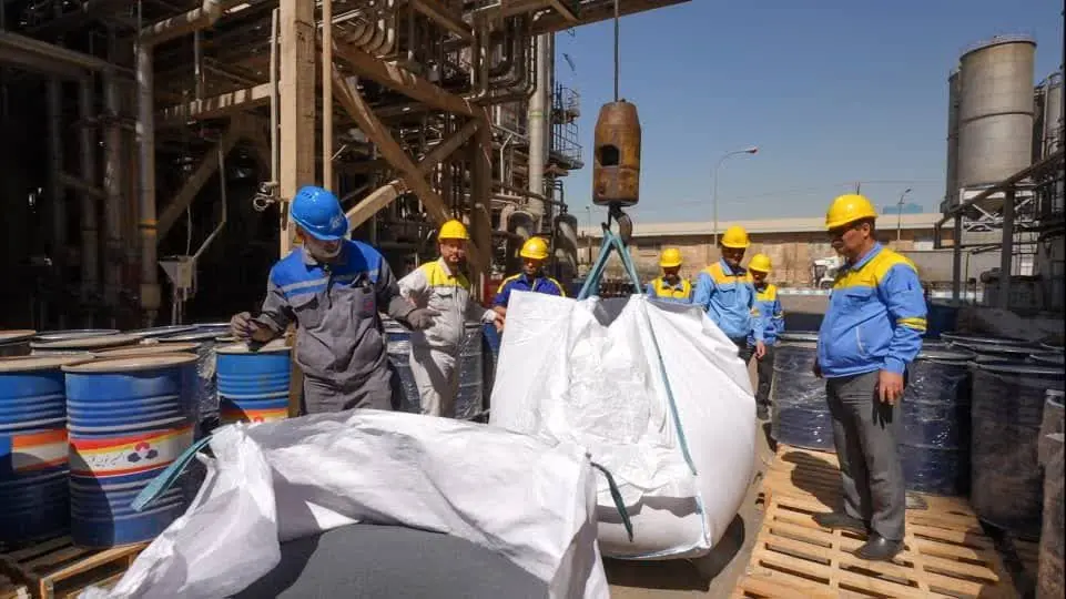 انجام نخستین تعمیرات اساسی رآکتورهای کلیدی بدون توقف تولید در پتروشیمی بوعلی سینا / افزایش راندمان و پایداری تولید در واحدهای آروماتیک و پارازایلین
