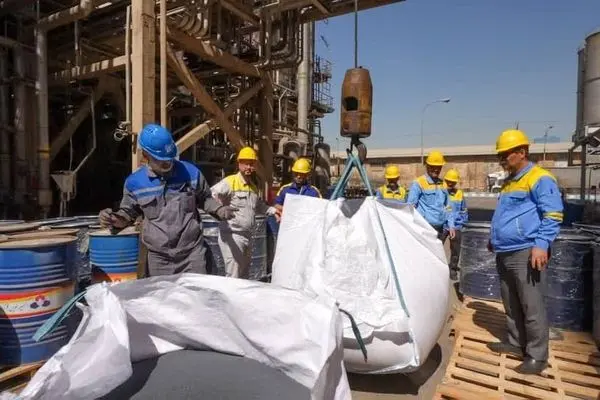 انجام نخستین تعمیرات اساسی رآکتورهای کلیدی بدون توقف تولید در پتروشیمی بوعلی سینا / افزایش راندمان و پایداری تولید در واحدهای آروماتیک و پارازایلین
