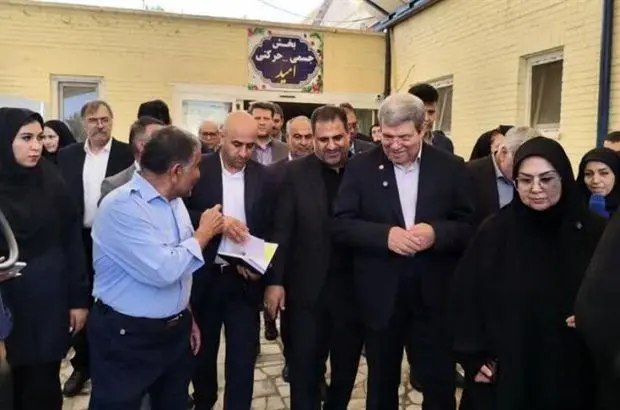 بازدید رییس سازمان بهزیستی کشور از خیریه شهید مدنی زرین‌شهر با همراهی مدیرعامل ذوب‌آهن اصفهان
