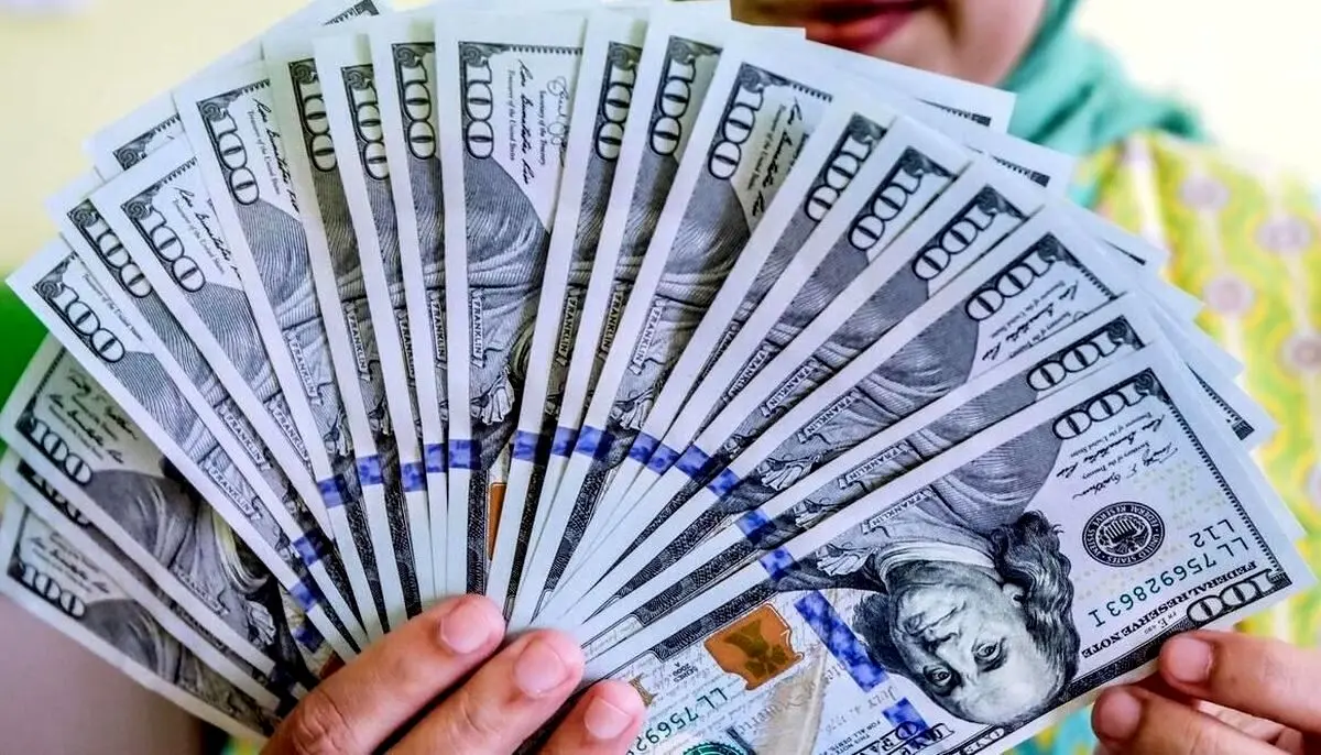 دلار همچنان درجا میزند!