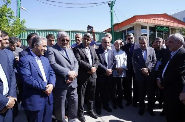 رییس کمیسیون ویژه حمایت از تولید: ظرفیتهای بازار سرمایه در کنار نظام بانکی باید در خدمت توسعه بخش گردشگری و تولید قرار گیرد