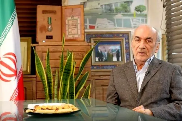 غلامحسین نجابت، رئیس هیئت‌مدیره اندیشکده صنایع پتروشیمی از دلایل عقب‌ماندگی رشد صنایع پایین‌دستی پتروشیمی می‌گوید
