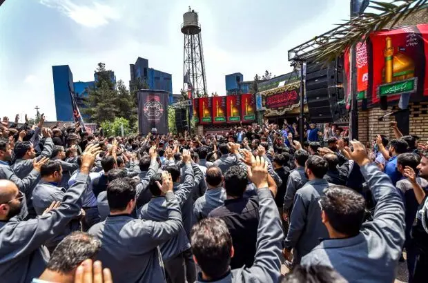 اجتماع بزرگ عزاداران حسینی در گل‌گهر برگزار شد
