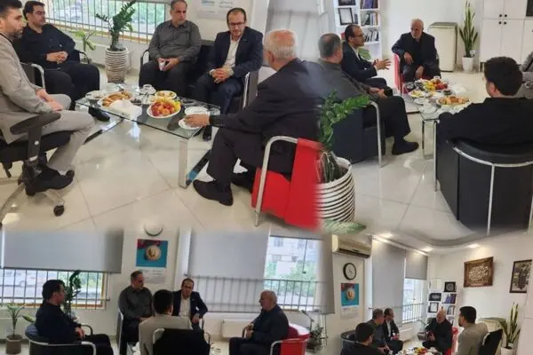 خدمت رسانی بیمه دی به خانواده های معزز شهدا و ایثارگران قابل تقدیر است