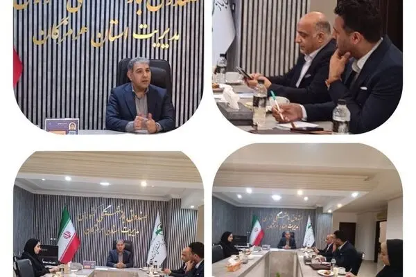 نشست مدیران بیمه دی شعبه بندرعباس با نمایندگان صندوق بازنشستگی کشور در هرمزگان برای ارئه مطلوب خدمات