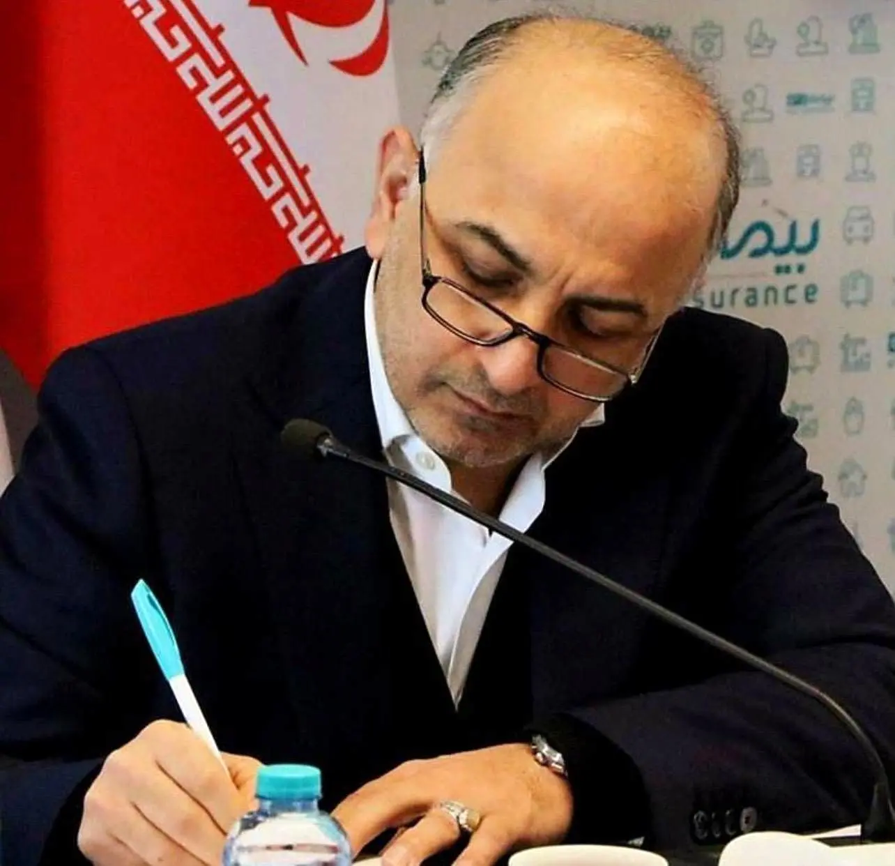 پیام تسلیت مدیرعامل بیمه دی به مناسبت درگذشت “هادی اویار حسین” از مدیران با سابقه صنعت بیمه
