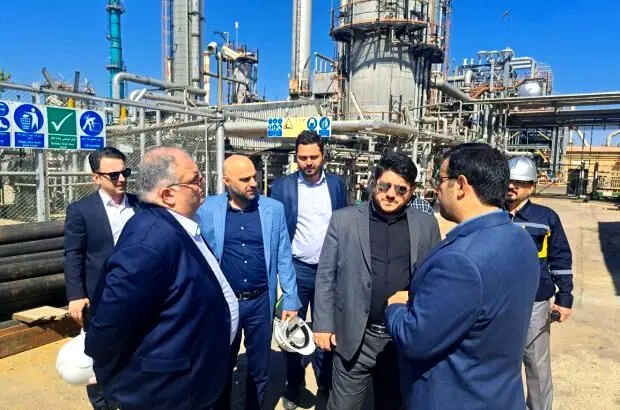 بازدید مدیرعامل و اعضای هیات مدیره نفت پاسارگاد از مجتمع تبریز
