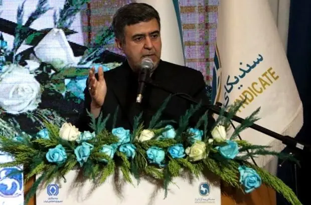 با حضور قائم مقام بیمه مرکزی برگزار شد؛ بیمه دی میزبان همایش نخبگان صنعت بیمه خراسان رضوی

