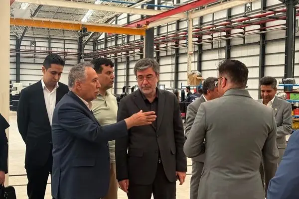 پشتیبانی هدفمند بیمه‌ای از تولید و رفع گلوگاه‌های صنعتی
