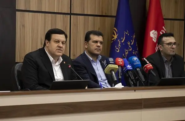 رونمایی از سند راهبردی ملی تامین مالی بیمه پایه با مشارکت بانک ملت
