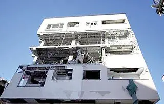 روزنامه دنیای اقتصاد طی مطلبی از مدیرعامل بیمه آسیا، شرایط عدم قطعیت بیمه ای پساجنگ را مورد تحلیل و بررسی قرار داد
