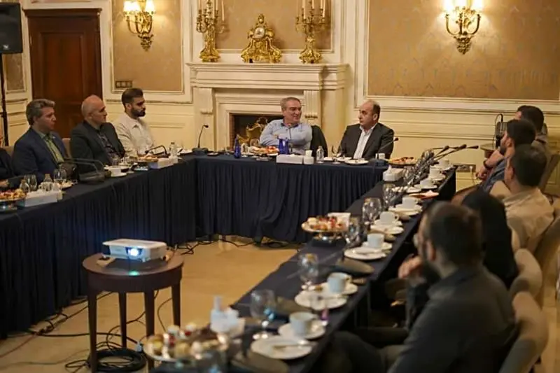 حرکت پتروشیمی کارون بهسوی تولید زیستپایه؛ گامی در مسیر آینده صنعت پلییورتان
