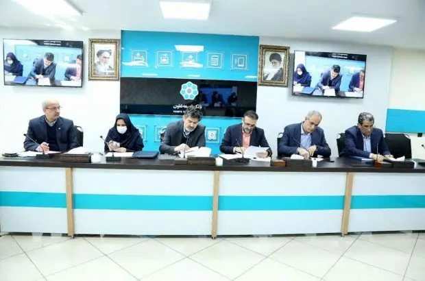 ‌‌‌برگزاری نشست هماهنگی بانک های دریافت کننده سهام پالایشگاه شازند در بانک توسعه تعاون
