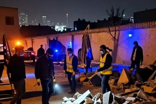 تقدیر بیمه ایران معین از اقدام داوطلبانه یکی از کارکنان در کمک به آسیب‌دیدگان
