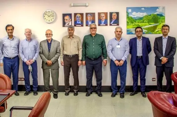 نگاهی به تجارب مدیریتی ۲۵ ساله فجر
