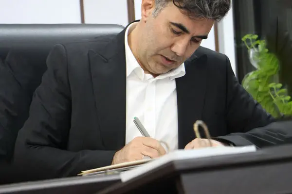 پیام تبریک مدیرعامل و رئیس هیئت‌مدیره صندوق قرض‌الحسنه شاهد به مناسبت نهمین سالگرد تأسیس صندوق قرض‌الحسنه امداد ولایت
