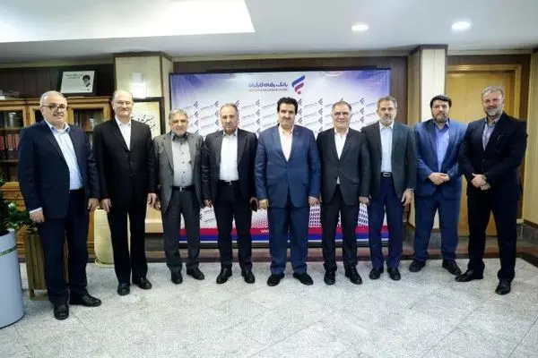 حمایت‌های بانک رفاه کارگران از بازنشستگان شایسته قدردانی است
