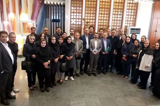 رمز موفقیت شبکه فروش کار تیمی است
