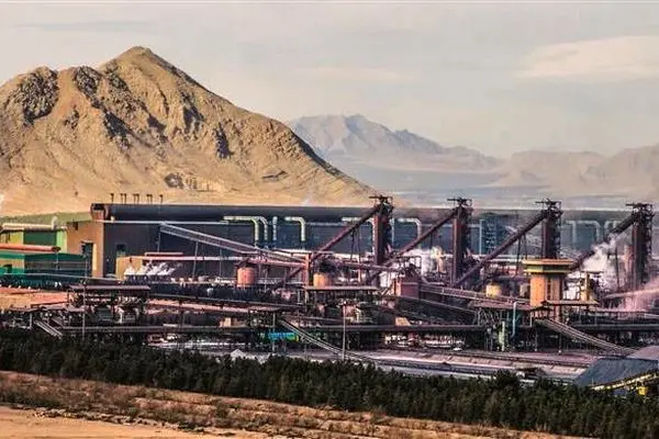هدف ما حفظ آرامش و امنیت درمانی کارکنان فولاد مبارکه است
