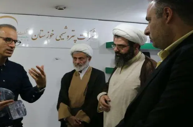 بازدید مشاور فرهنگی معاون وزیر و رئیس ستاد اقامه نماز شرکت ملی صنایع پتروشیمی
