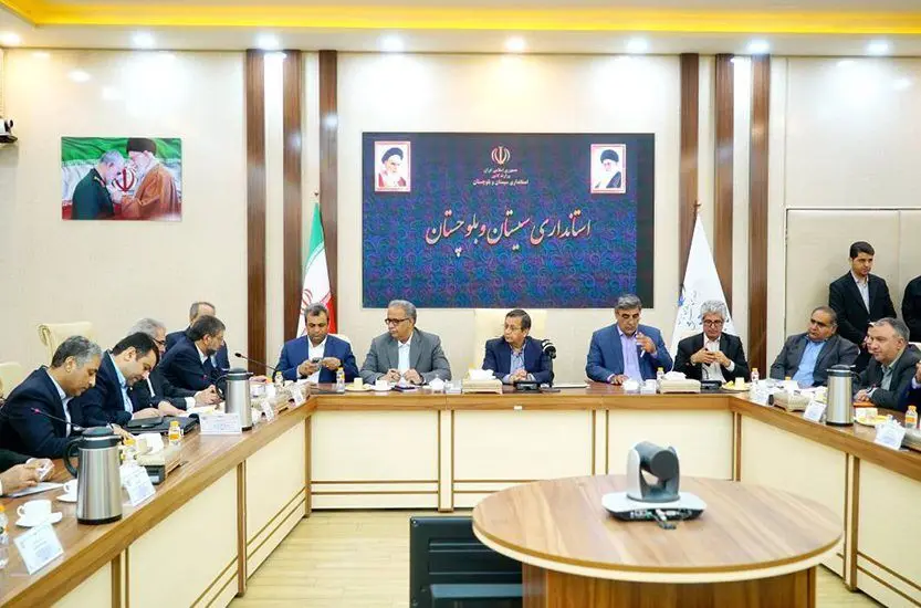 سفر یک روزه رئیس شورای هماهنگی بانک‌های کشور به استان سیستان و بلوچستان
