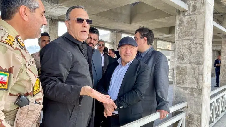 بازدید سفیر ایران در ترکیه از مرز بازرگان / تأکید بر تسریع راه‌اندازی مرکز مبادلات تجاری ایران وترکیه
