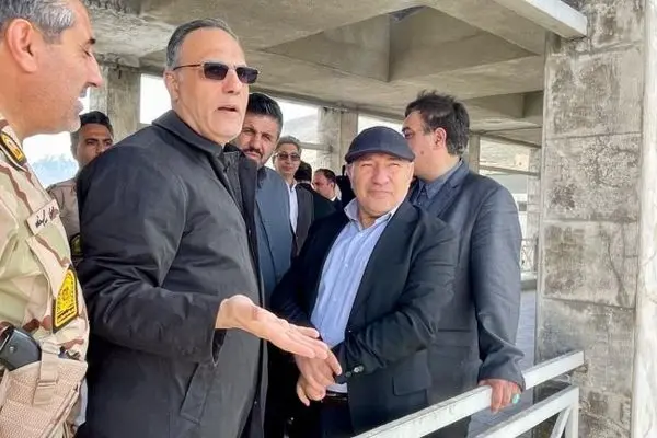 بازدید سفیر ایران در ترکیه از مرز بازرگان / تأکید بر تسریع راه‌اندازی مرکز مبادلات تجاری ایران وترکیه
