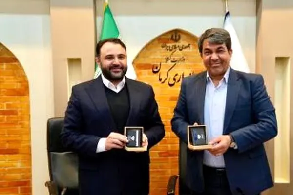 رونمایی از نخستین “نئوبانک” تخصصی کشور در حوزه صنایع معدنی
