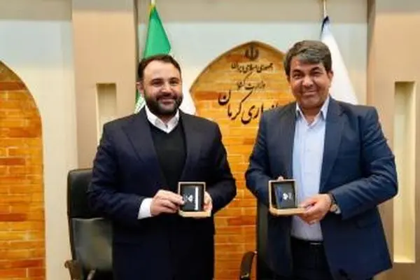 رونمایی از نخستین “نئوبانک” تخصصی کشور در حوزه صنایع معدنی
