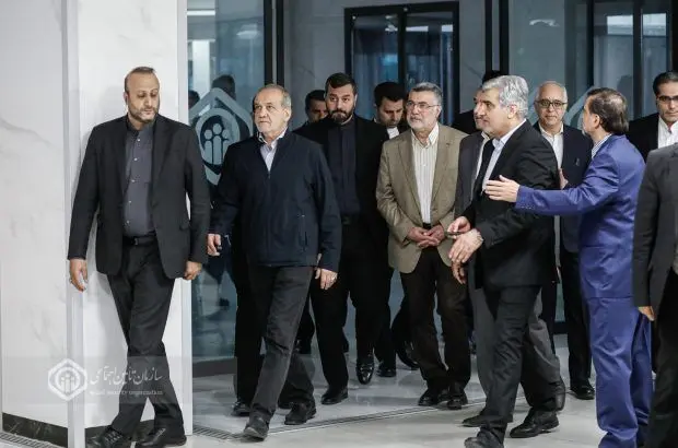 افتتاح بیمارستان فیاض‌بخش با حضور رئیس جمهور
