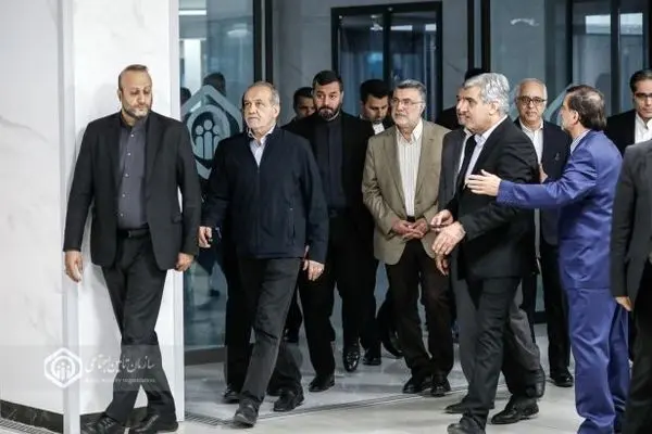 افتتاح بیمارستان فیاض‌بخش با حضور رئیس جمهور
