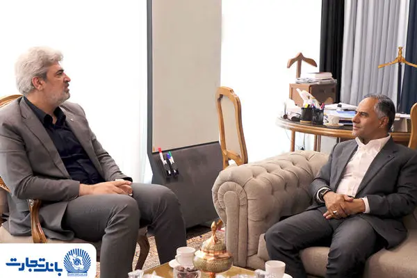 بانک تجارت و دانشگاه آزاد اسلامی همکاری‌های خود را گسترش می‌دهند
