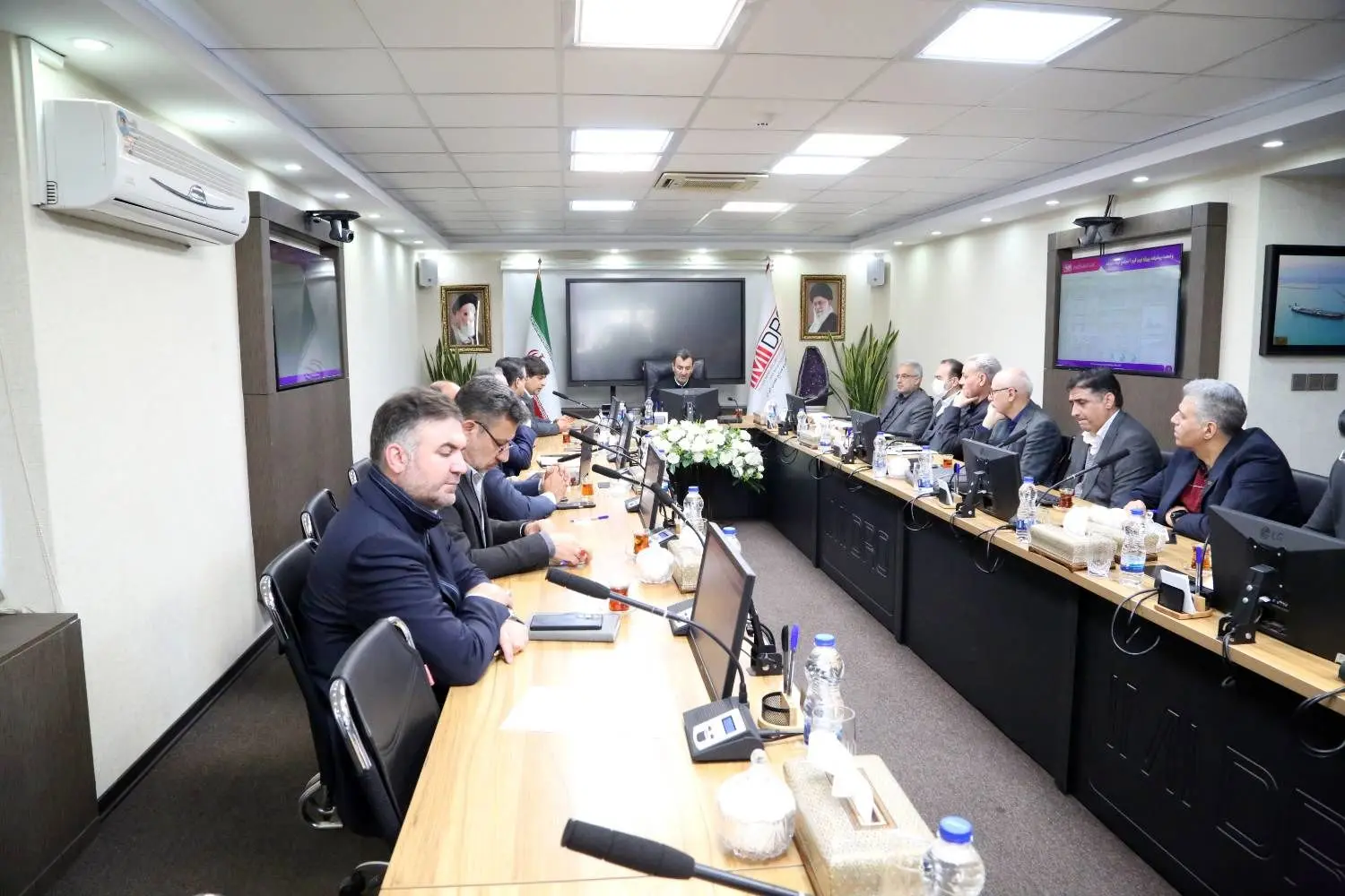 تدوین برنامه جبرانی و تسریع در تکمیل طرح نورد گرم فولاد مبارکه
