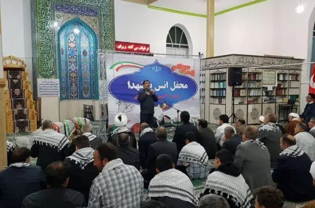 محفل انس با شهدای منطقه آزاد ماکو با مداحی حاج مهدی سلحشور برگزار شد
