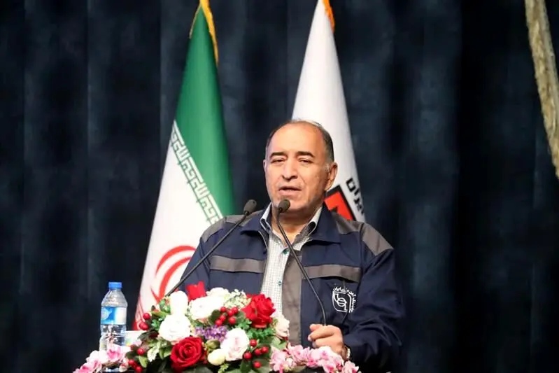 اگر همه تعطیل شوند، ما آخرین هستیم/ پیش‌بینی افزایش شمار کامیون‌داران با توسعه فعالیت‌ها/سرمایه‌گذاری اختیاری در سهام فرصتی برای تأمین آینده فرزندان