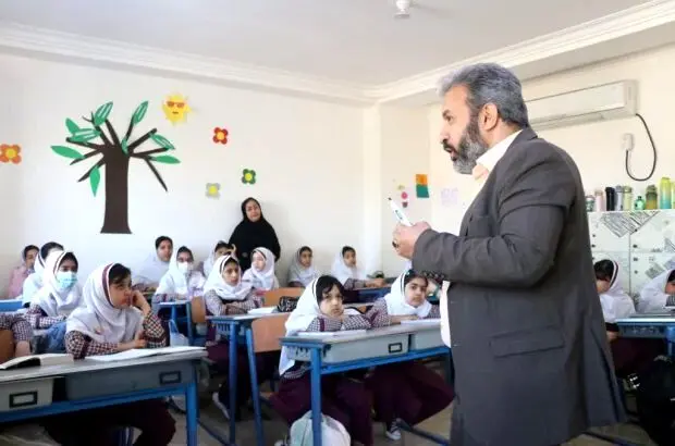 گفتمان‌سازی و ترویج مفاهیم اقتصادی برای دانش آموزان قشم
