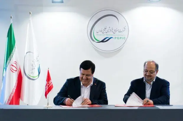 انعقاد دو تفاهمنامه راهبردی بین بانک ملت و هلدینگ خلیج فارس
